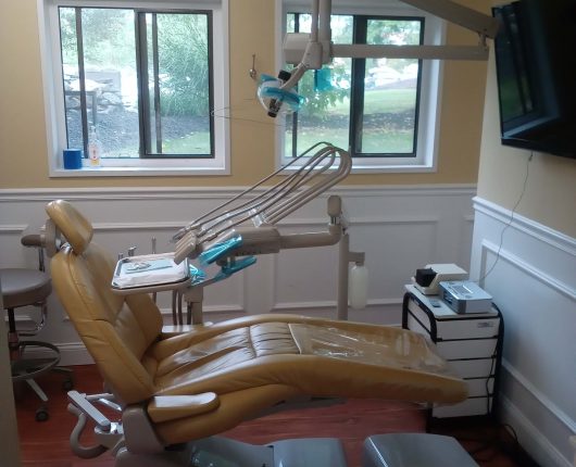 Dental chair with Equipment
