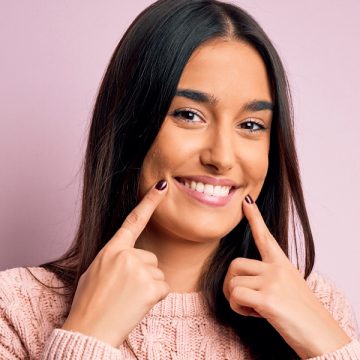 Can Cosmetic Dentistry Fix Dental Health Issues?