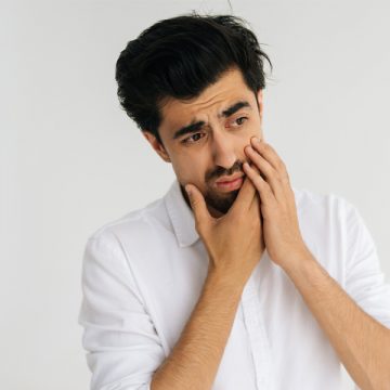 Why Do Cavities Hurt? Causes, Symptoms, and Prevention