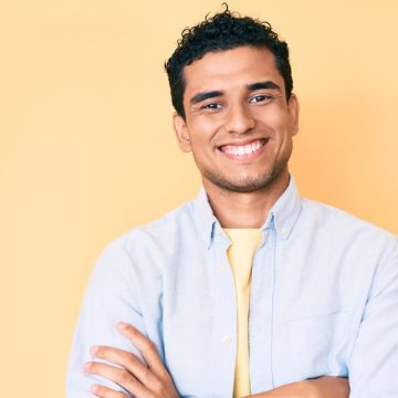 7 Tips and Tricks to Whiten Your Teeth at Home